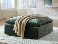 J&M Furniture - Ashley Furniture - Carriage View Oversized Accent Ottoman - Oversized Accent Ottoman - 7800108