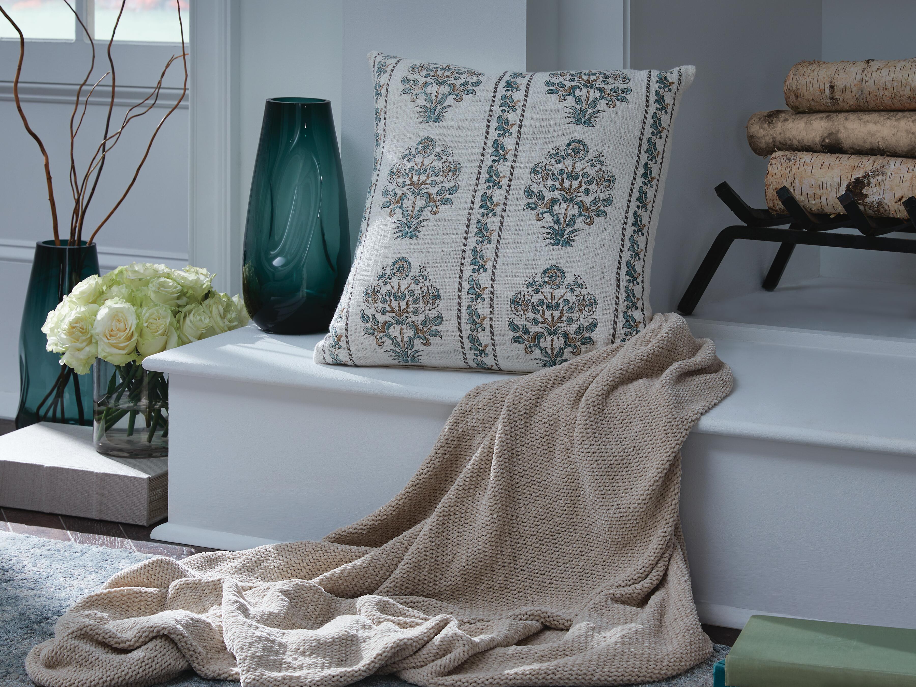 J&M Furniture - Ashley Furniture - Paulmour Pillow (Set of 4) - Pillow (4/CS) - A1001105