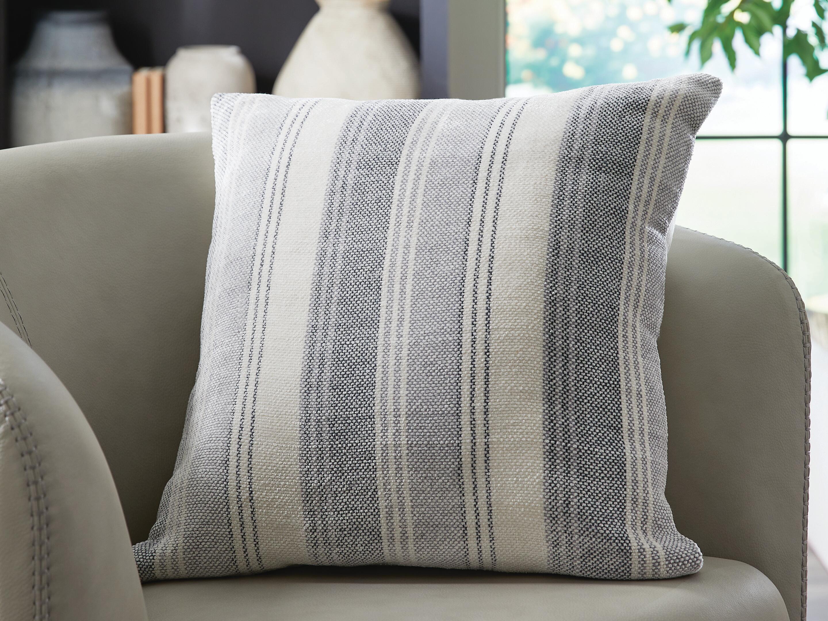 J&M Furniture - Ashley Furniture - Adikus Pillow (Set of 4) - Pillow (4/CS) - A1001126