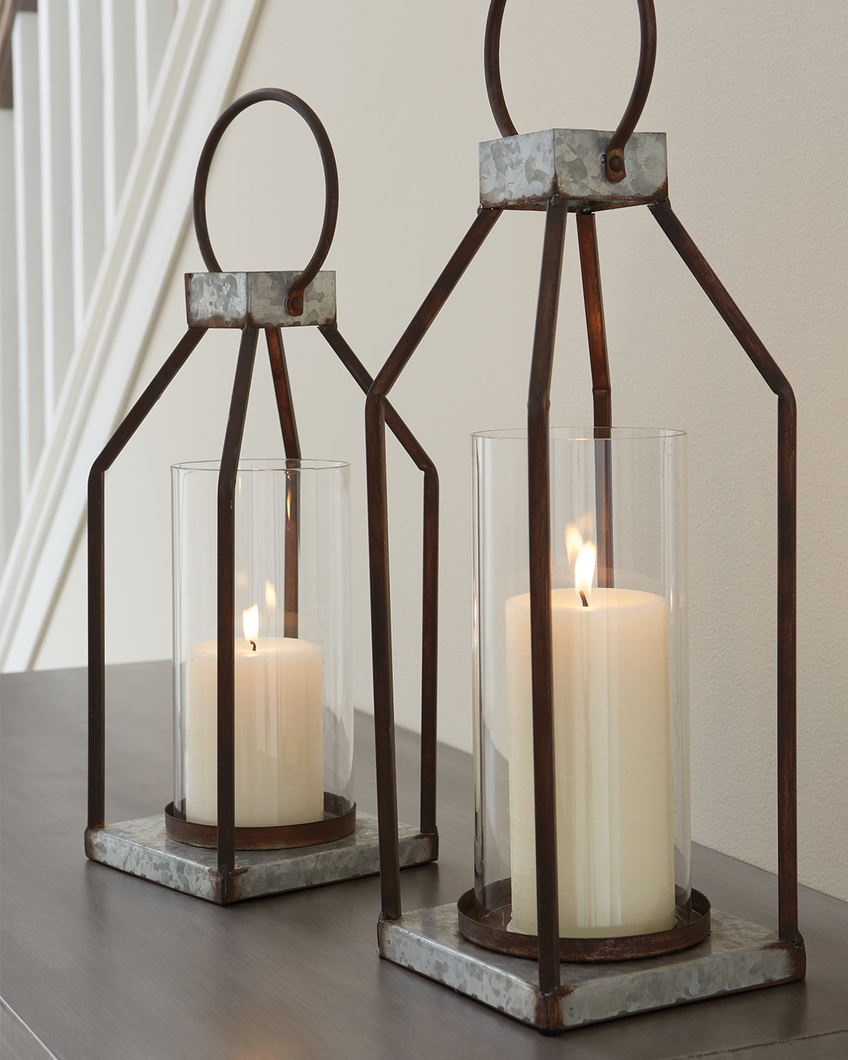 J&M Furniture - Ashley Furniture - Diedrick Lantern (Set of 2) - Lantern Set (Set of 2) - A2000346