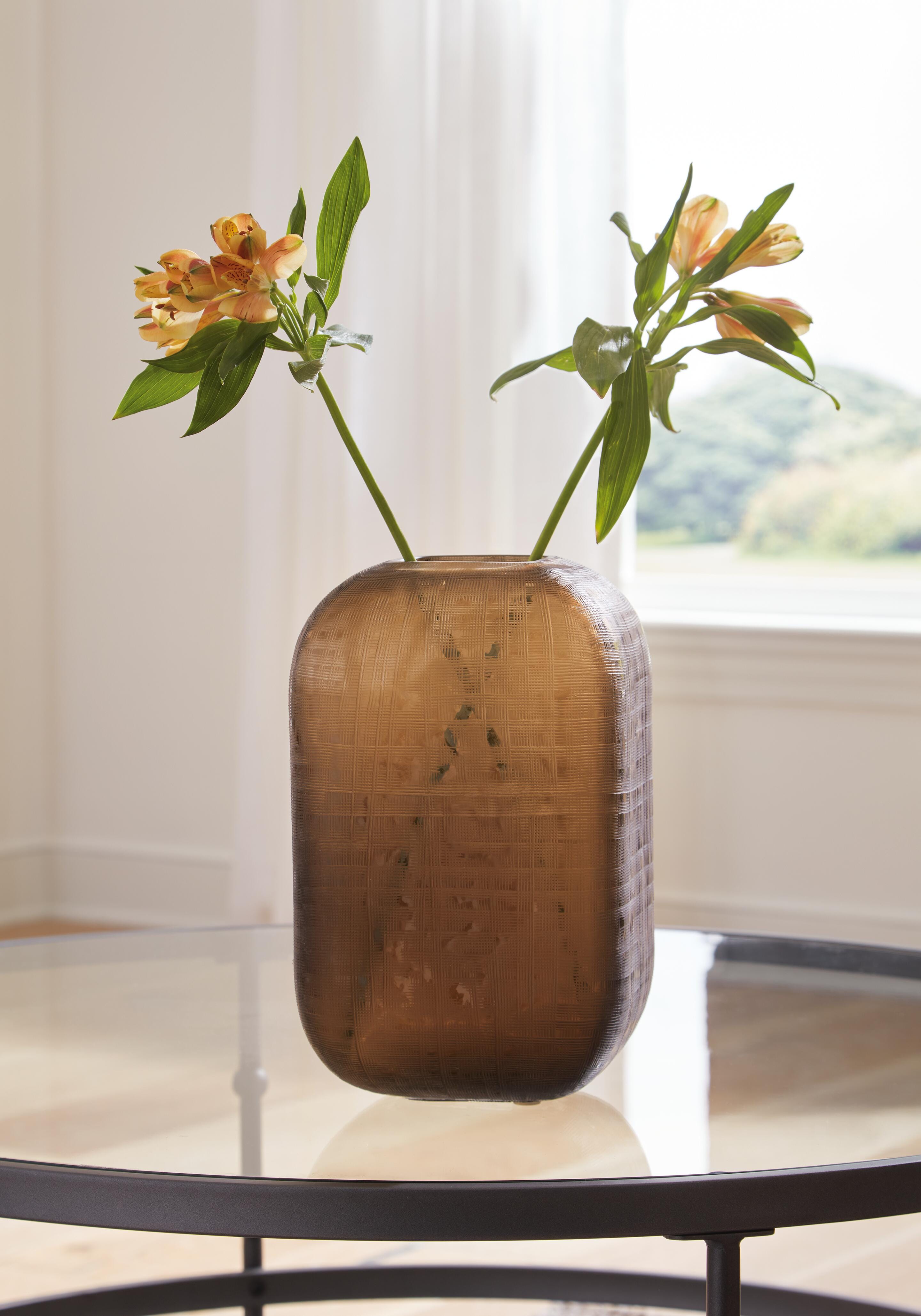 J&M Furniture - Ashley Furniture - Capard Indoor/Outdoor Vase - I/O Vase - A2900004