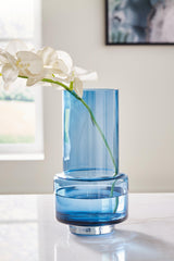 J&M Furniture - Ashley Furniture - Bealen Indoor/Outdoor Vase - I/O Vase - A2900013