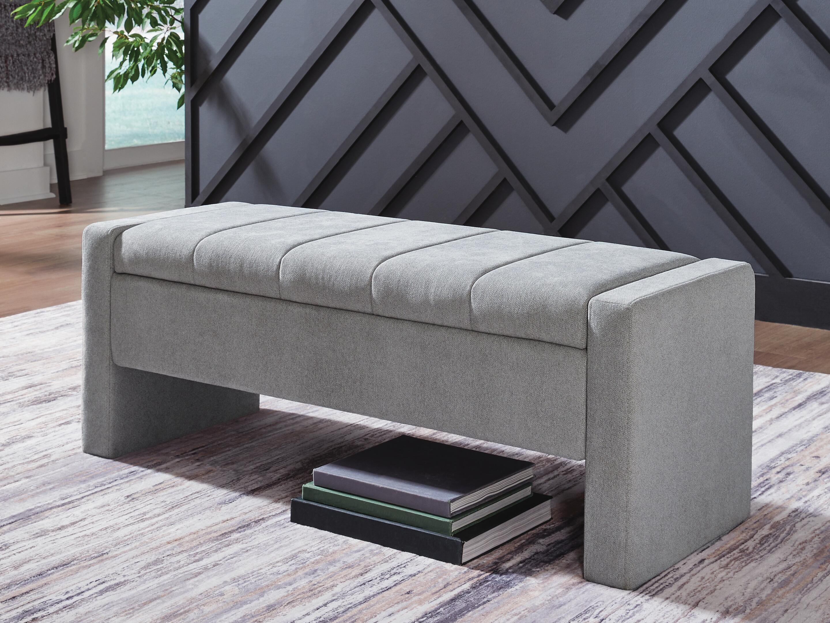 J&M Furniture - Ashley Furniture - Akselman Storage Bench - Storage Bench - A3000744