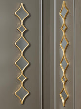 J&M Furniture - Ashley Furniture - Harriswood Accent Mirror Set (Set of 2) - Accent Mirror Set (Set of 2) - A8010354