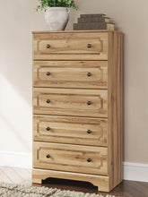 J&M Furniture - Ashley Furniture - Aleaport Chest of Drawers - Five Drawer Chest - PCB1075-46