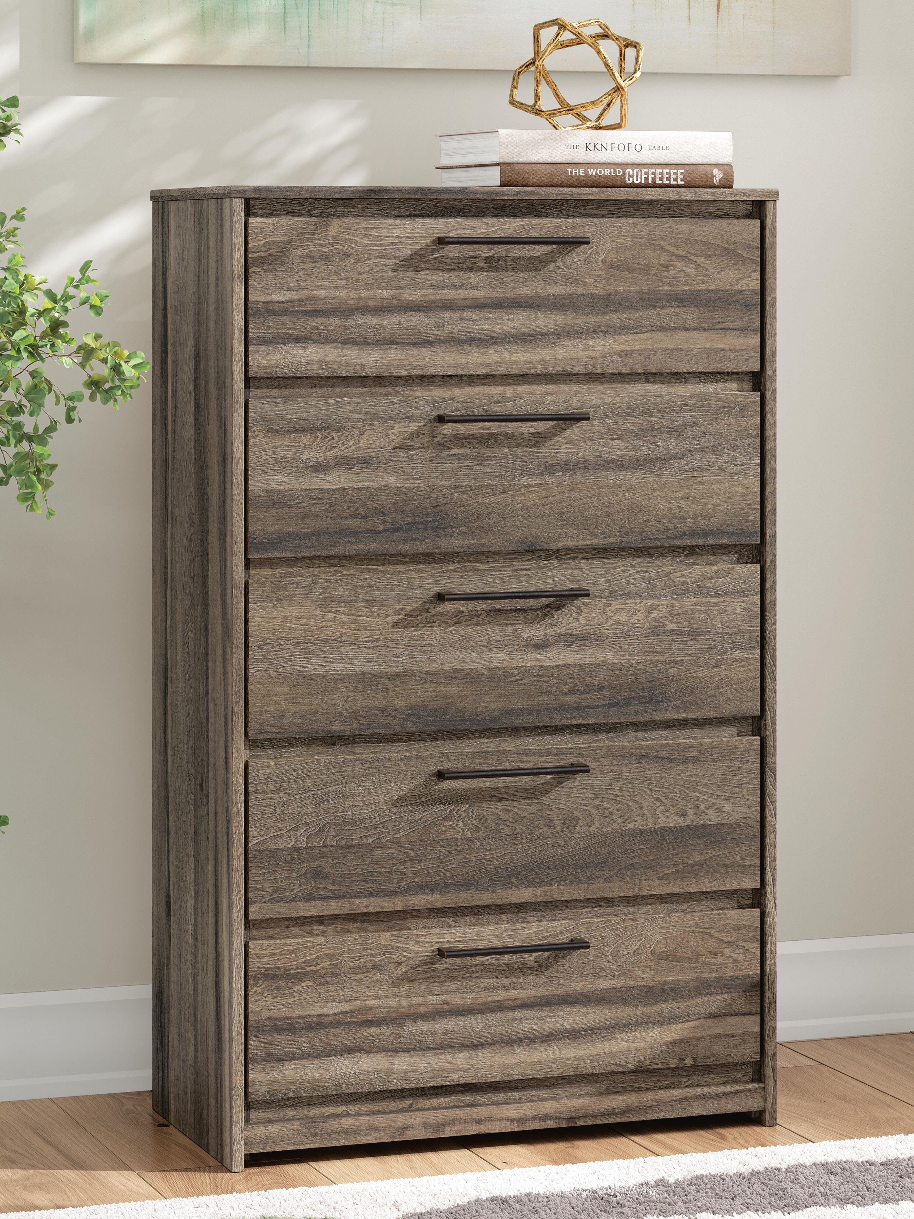 J&M Furniture - Ashley Furniture - Elbrim Chest of Drawers - Five Drawer Chest - PCB2005-46