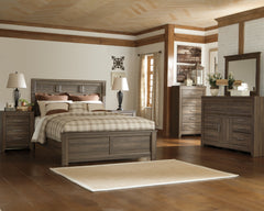 Juararo California King Panel Bed