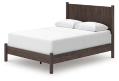Pamytta Queen Panel Bed
