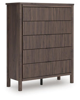 J&M Furniture - Ashley Furniture - Pamytta Wide Chest of Drawers - Five Drawer Wide Chest / Brown - PCB2614-46
