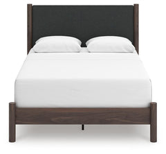 Pamytta Queen Upholstered Panel Bed