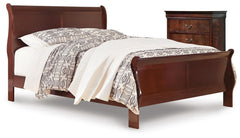J&M Furniture - Ashley Furniture - Alisdair Queen Sleigh Bed and Chest - Queen Sleigh Bed and Chest - B376B32