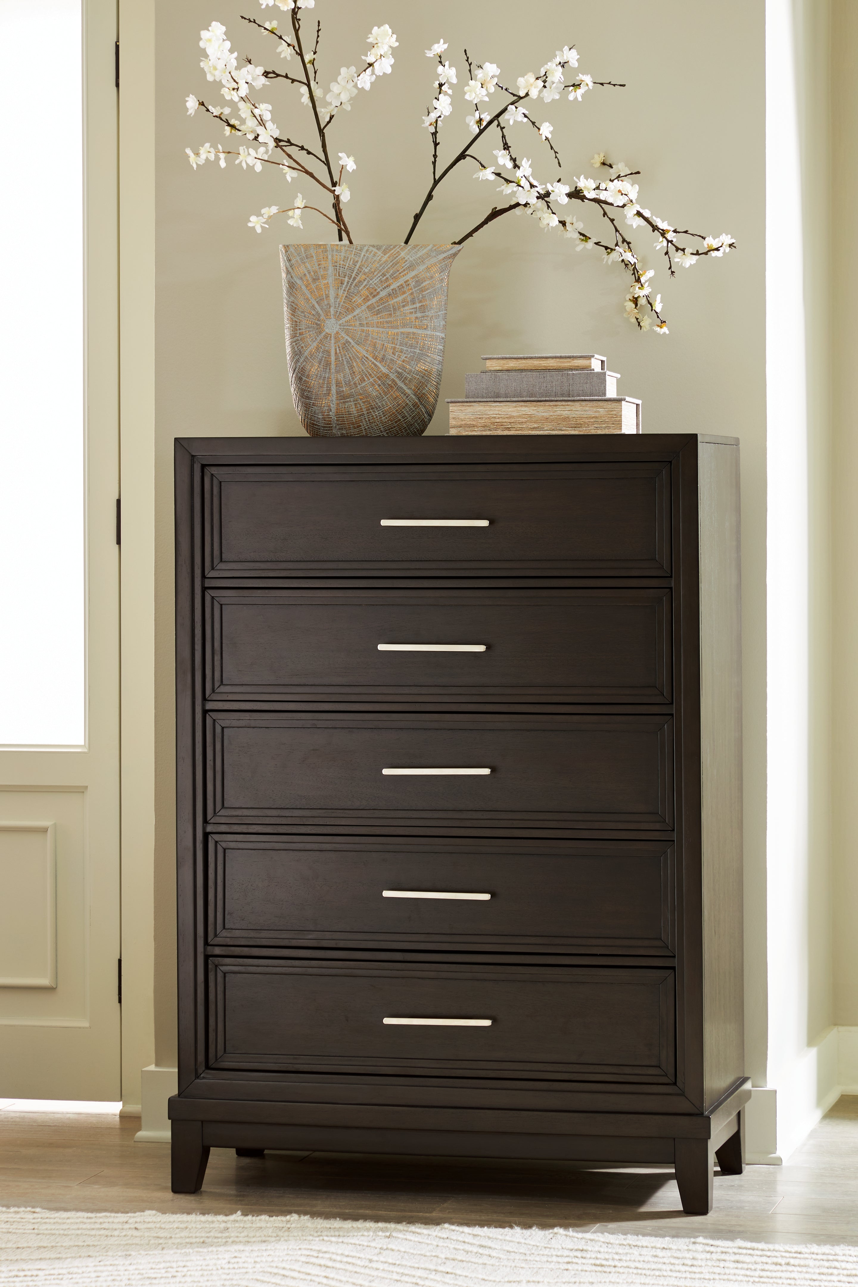 J&M Furniture - Ashley Furniture - Neymorton Chest of Drawers - Five Drawer Chest - B618-46