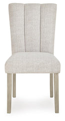 Larawyn Dining Chair (Set of 2)