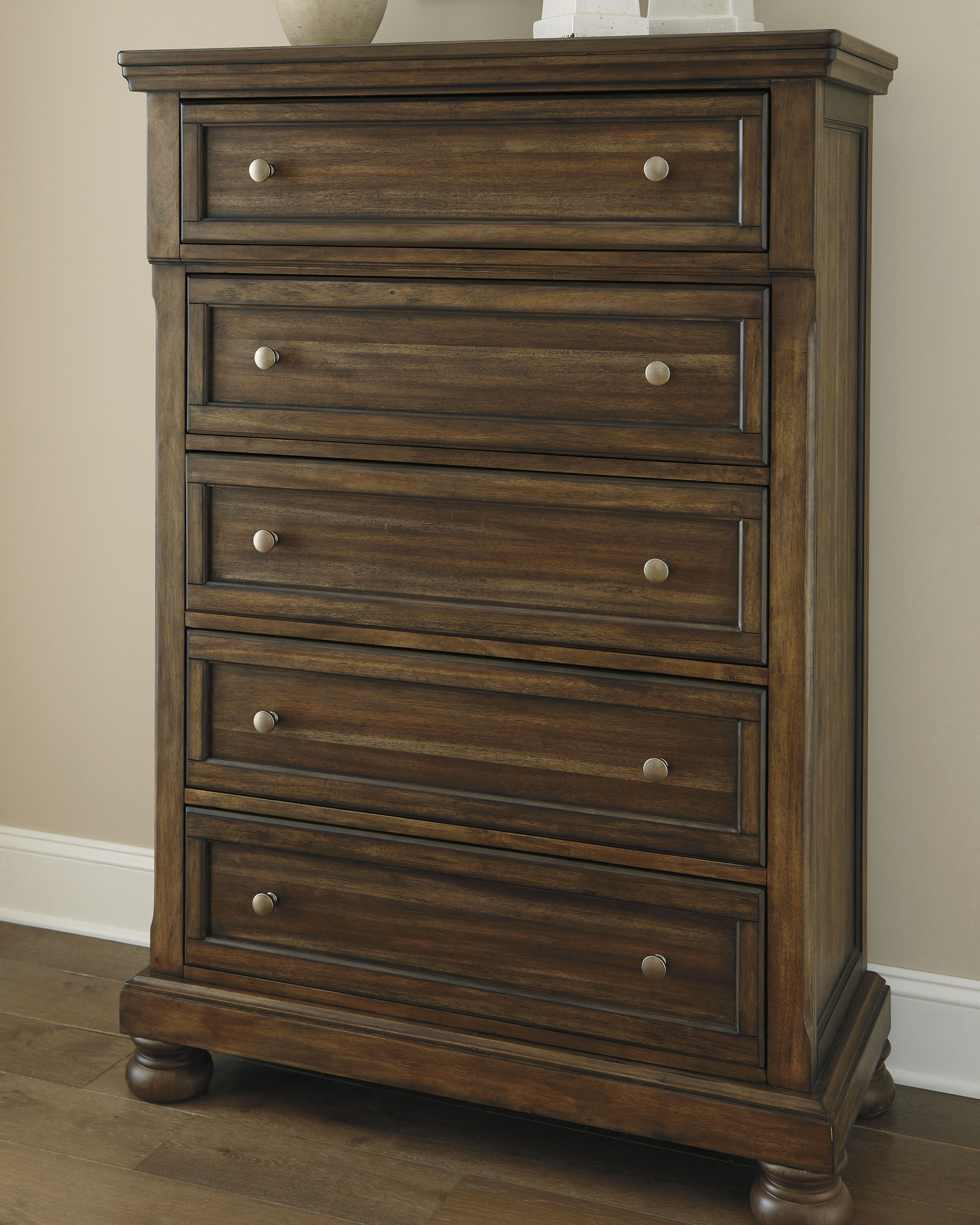 Flynnter Bedroom Ashley Furniture