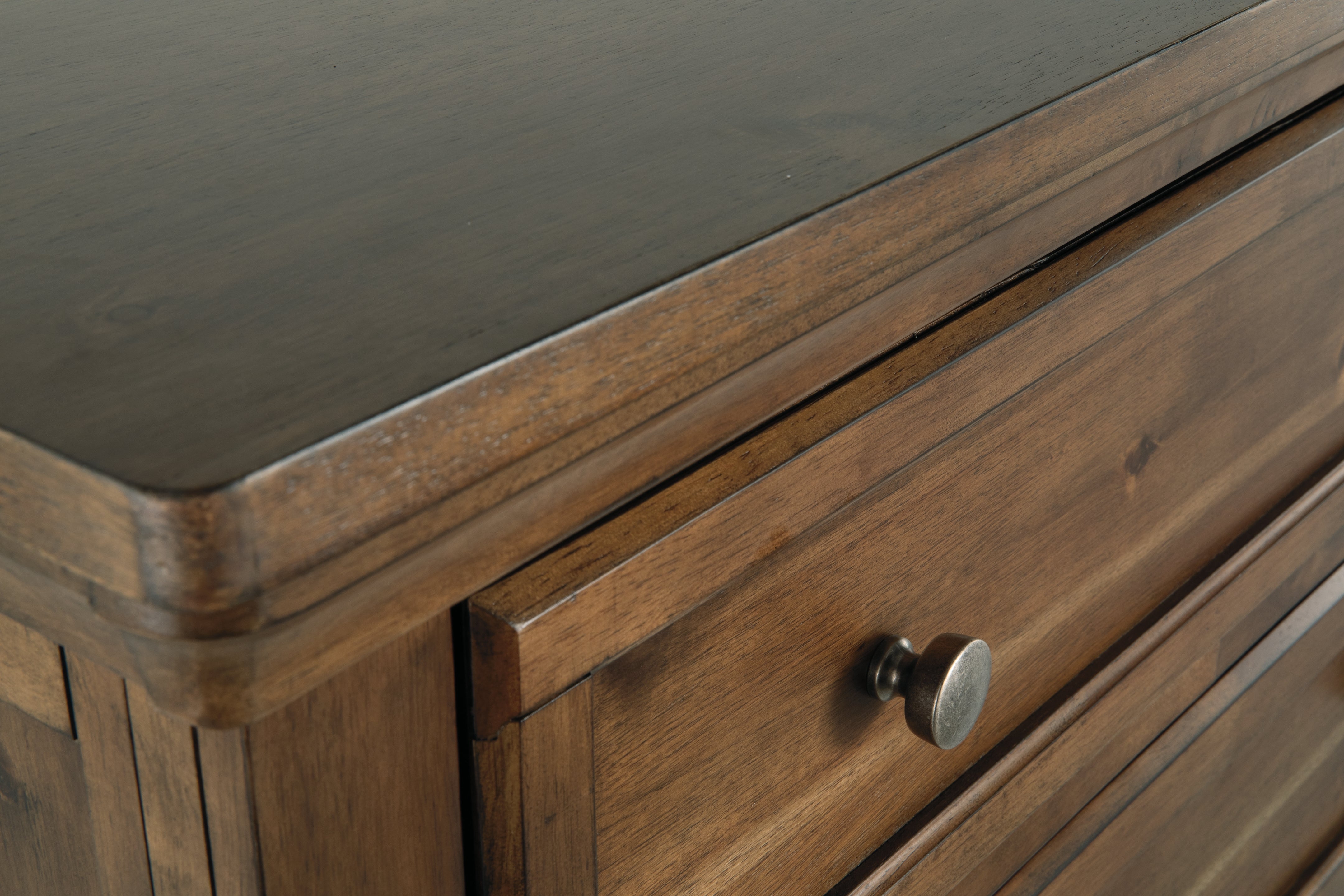 Flynnter Bedroom Ashley Furniture