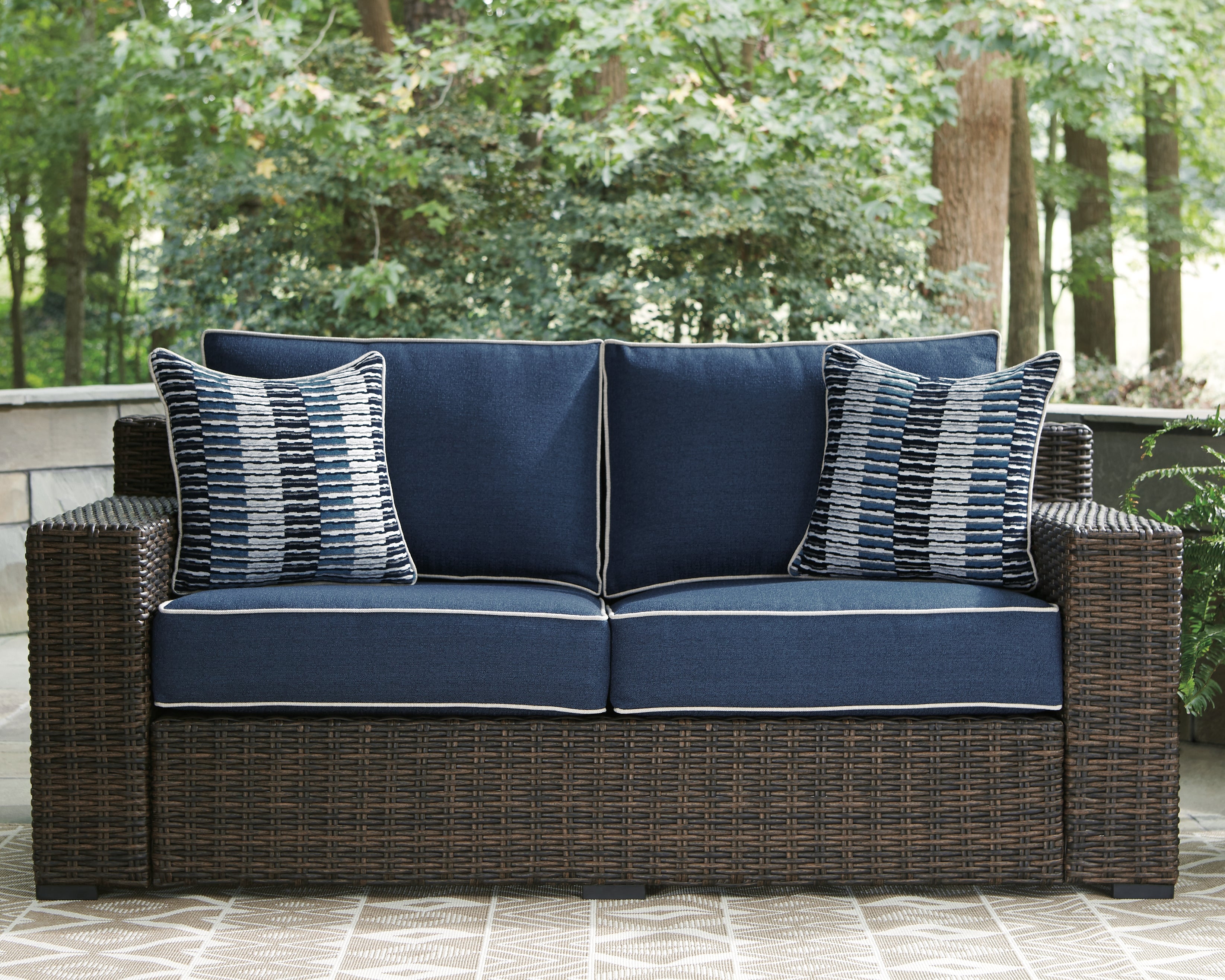 Grasson Lane Outdoor Ashley Furniture