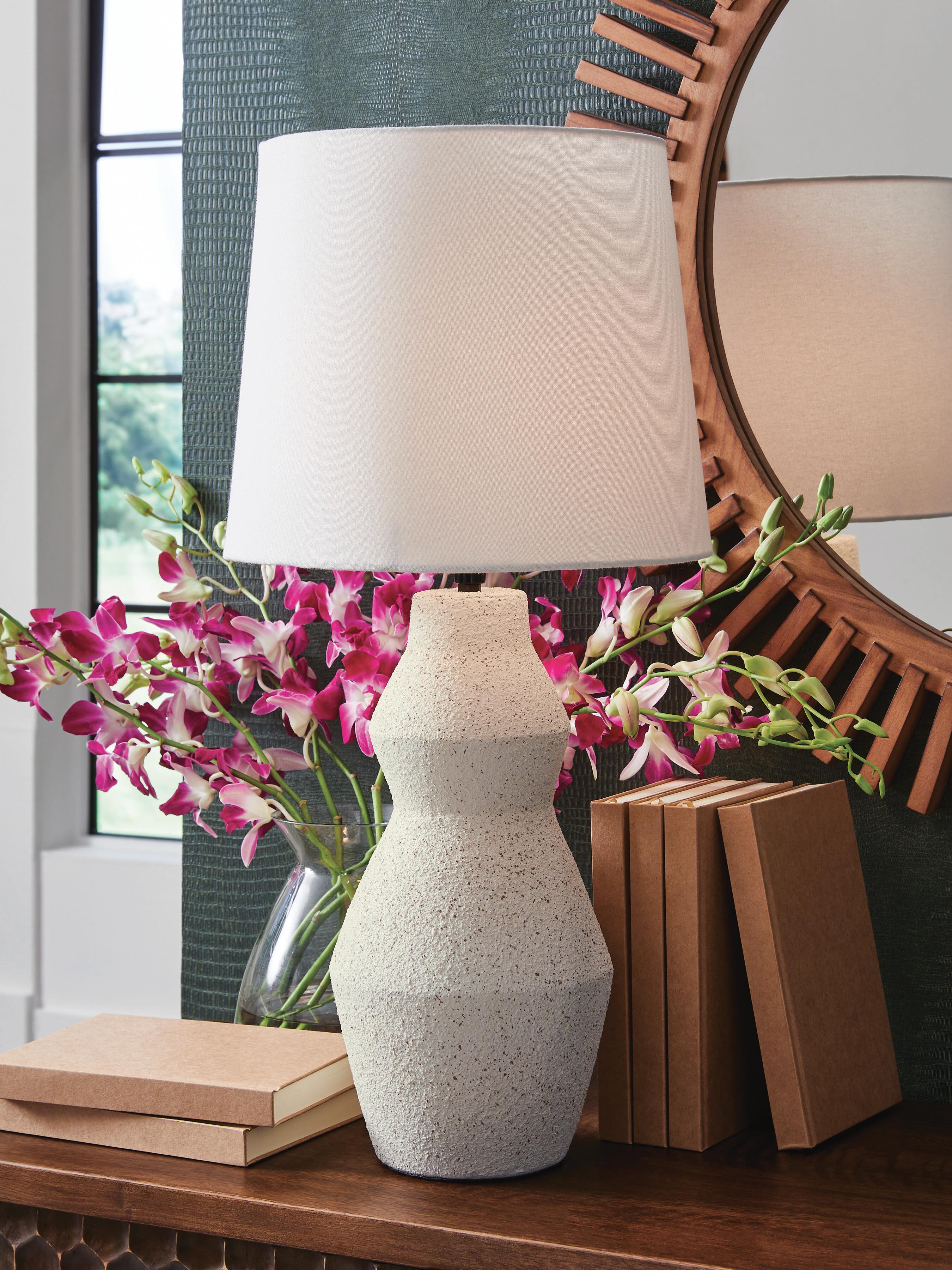 J&M Furniture - Ashley Furniture - Dawthorne Table Lamp - Paper Table Lamp (1/CN) - L236034