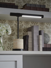 J&M Furniture - Ashley Furniture - Vinmour Desk Lamp - Metal Desk Lamp (1/CN) - L734402