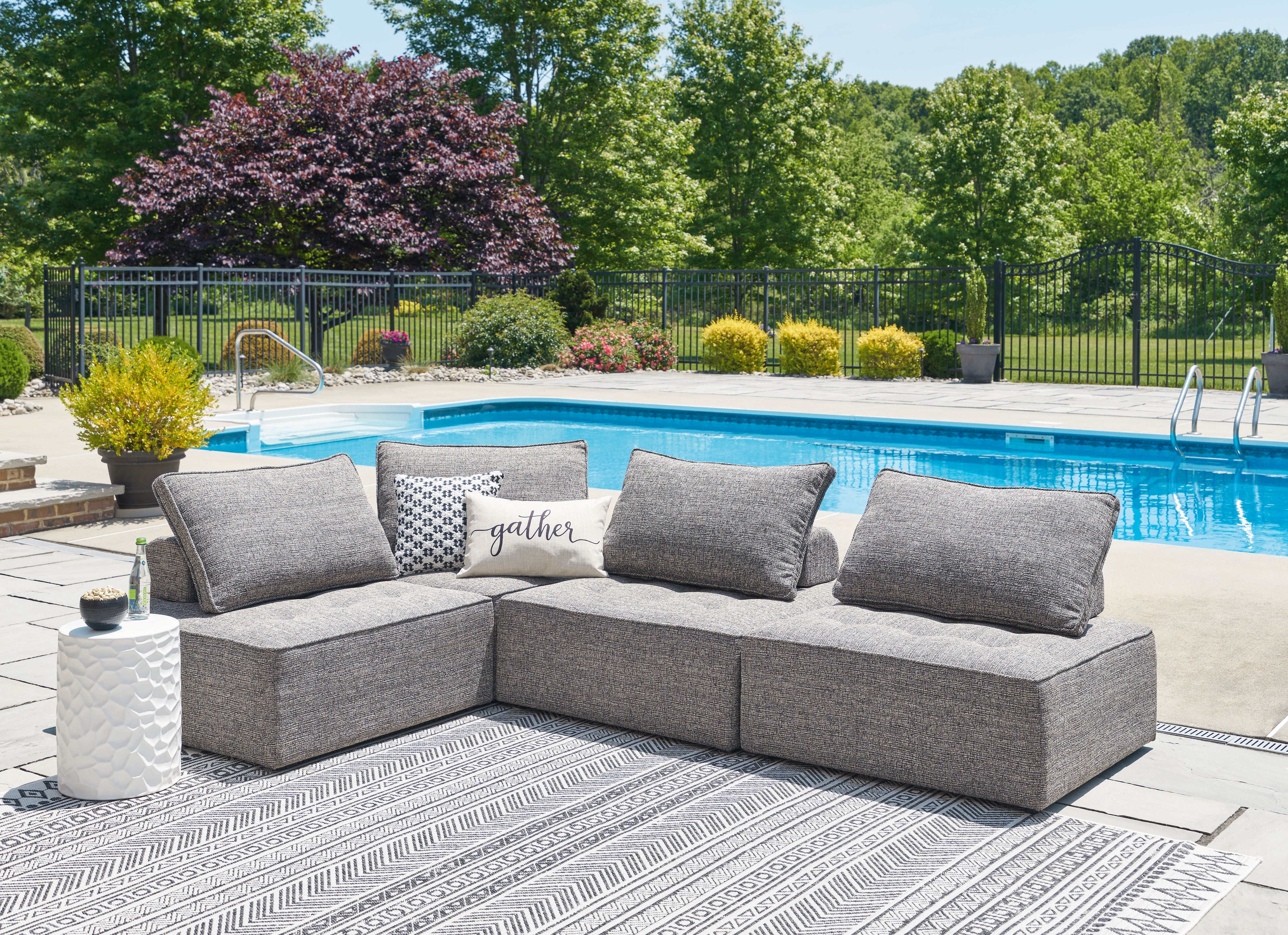 J&M Furniture - Ashley Furniture - Bree Zee 4-Piece Outdoor Sectional - 4-Piece Outdoor Sectional - P160P8