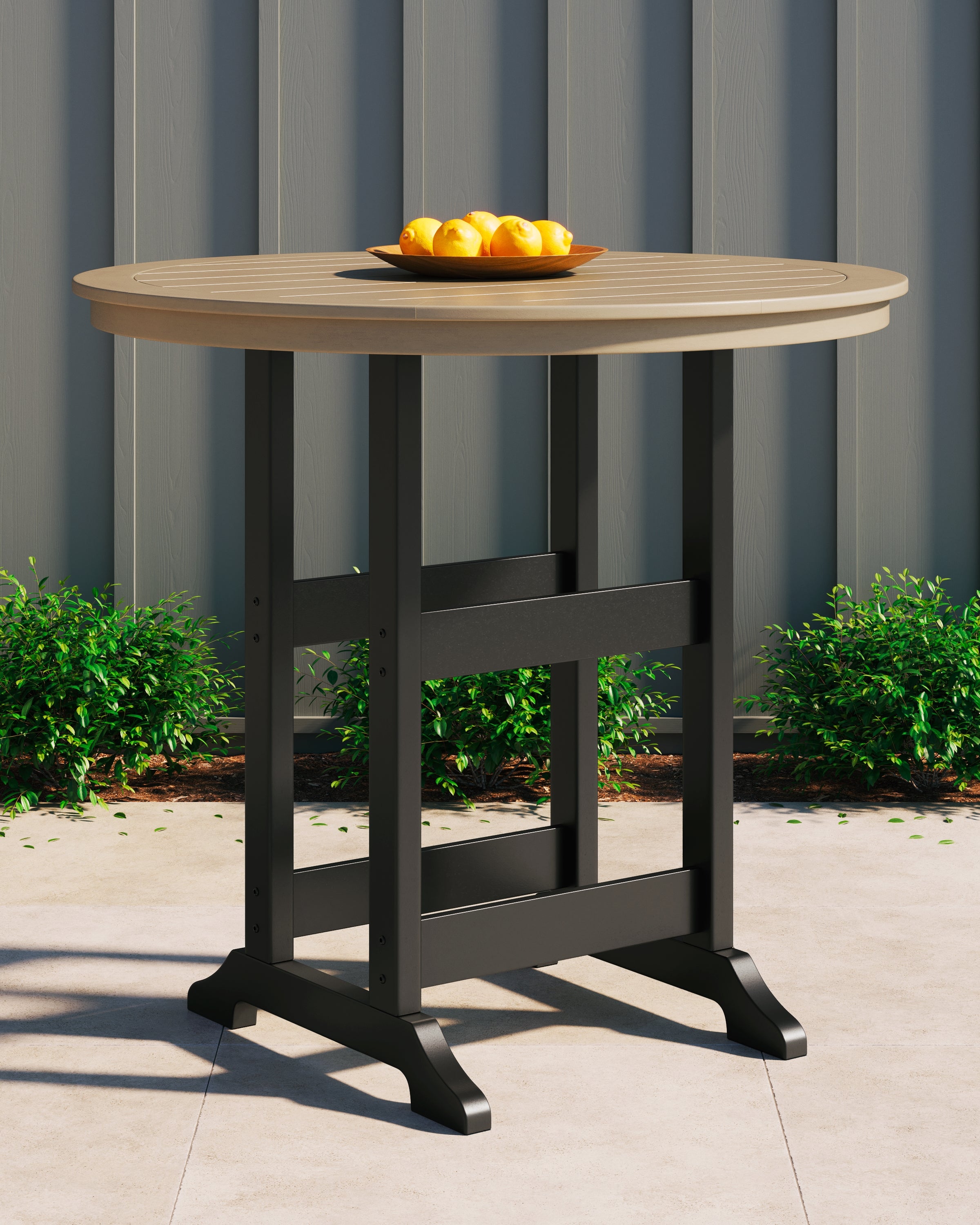 J&M Furniture - Ashley Furniture - Fairen Trail Bar Table - Round Bar Table w/UMB OPT - P211-613