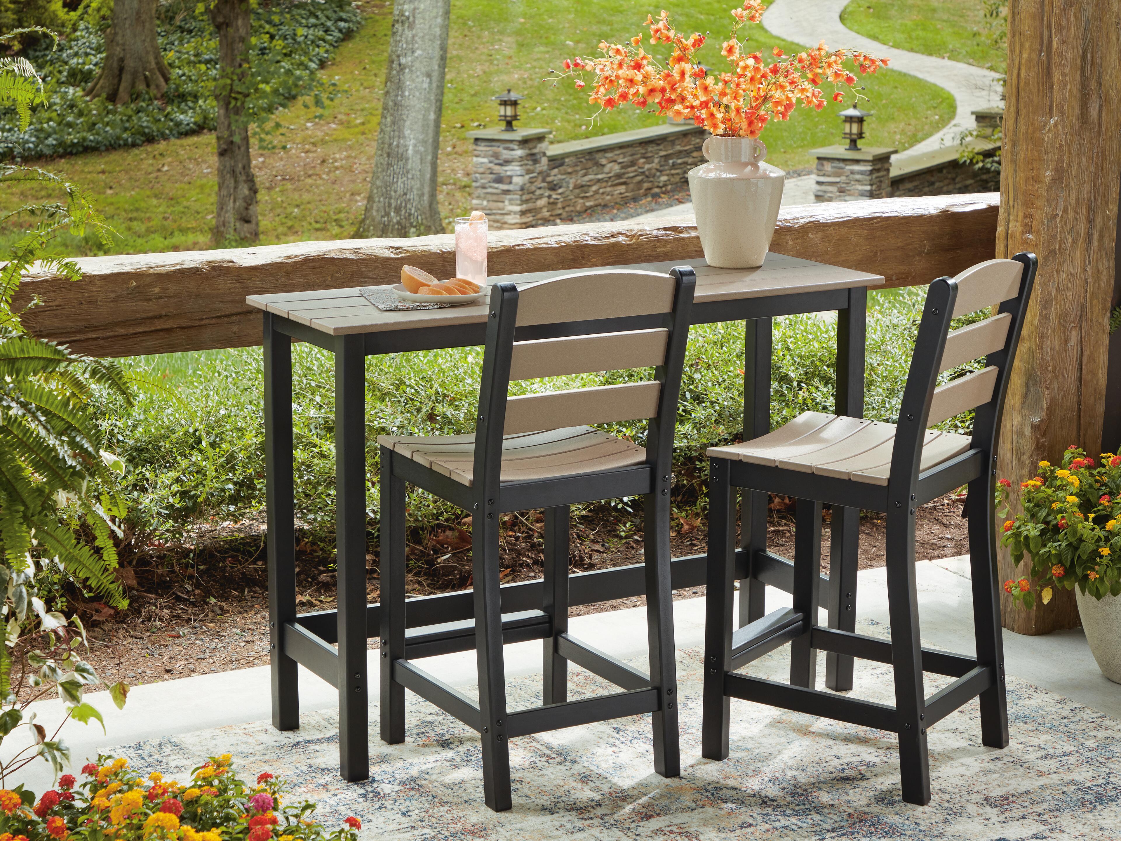 J&M Furniture - Ashley Furniture - Shoreline Beach Outdoor Counter Table and 2 Barstools - Counter Table Set (3/CN) - PCP221-113