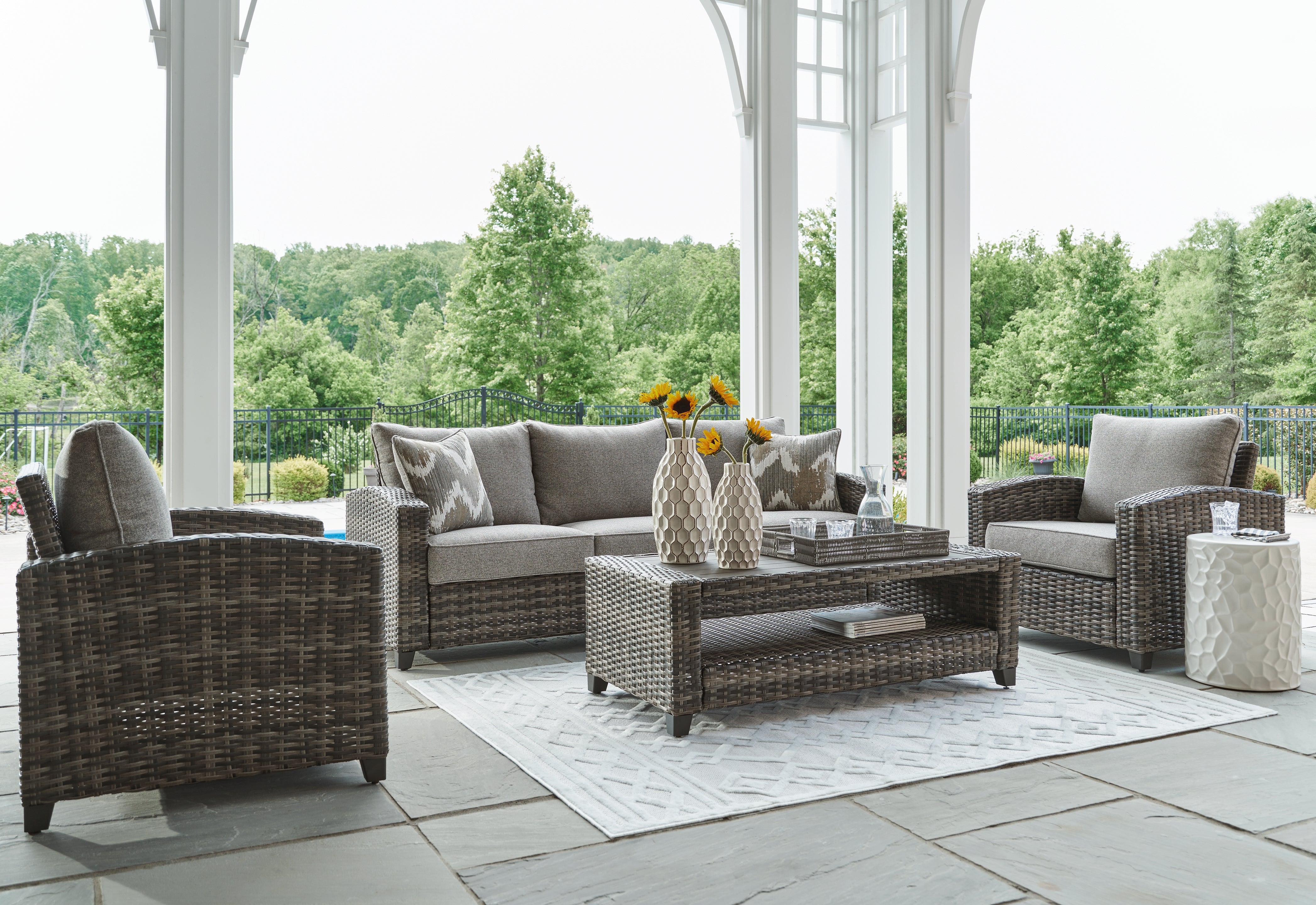 J&M Furniture - Ashley Furniture - Oasis Court Outdoor Sofa/Chairs/Table Set (Set of 4) - Sofa/Chairs/Table Set (4/CN) - P335-081