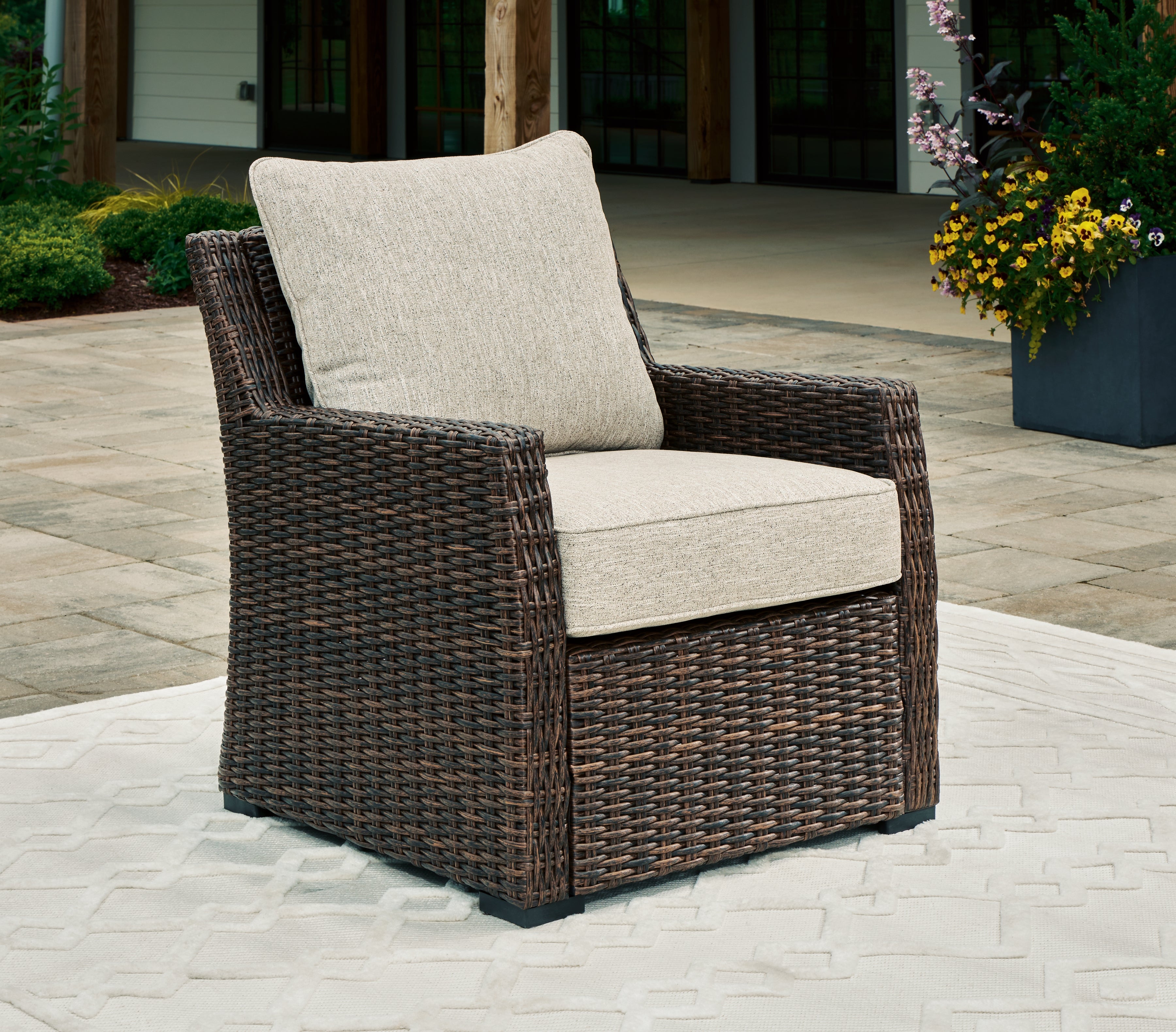 J&M Furniture - Ashley Furniture - Brook Ranch Outdoor Lounge Chair with Cushion - Lounge Chair w/Cushion (1/CN) - P465-820