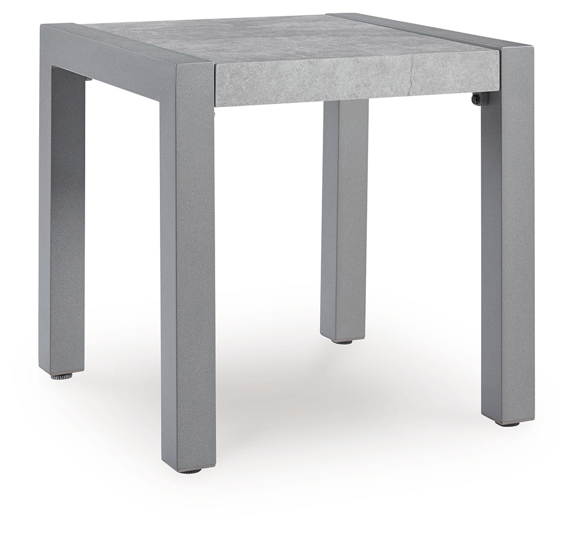 J&M Furniture - Ashley Furniture - Hurley Park Outdoor End Table - Square End Table / Gray - PCP695-702