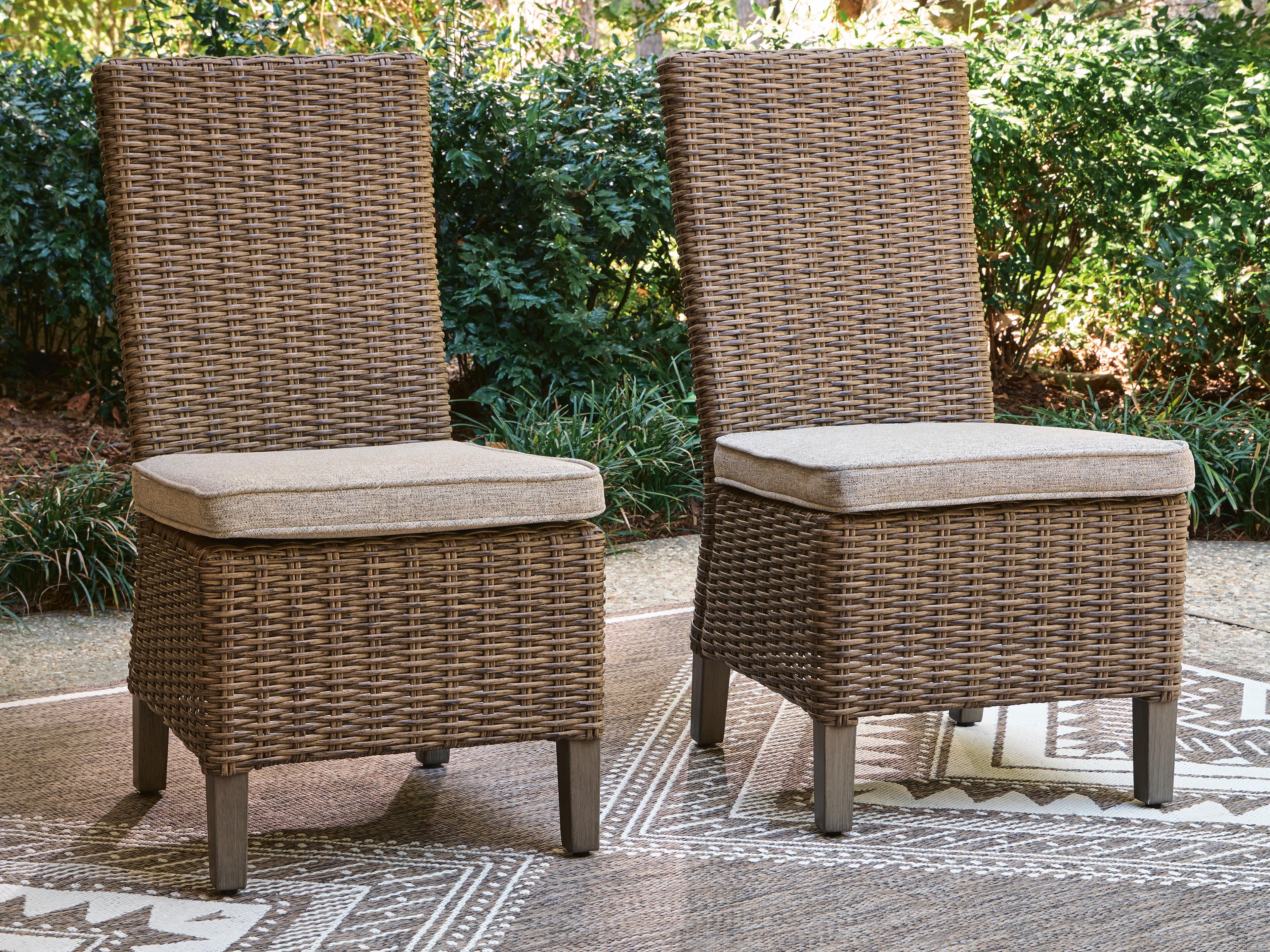 J&M Furniture - Ashley Furniture - Laguna Heights Side Chair with Cushion (Set of 2) - Side Chair with Cushion (Set of 2) - PCP790-601