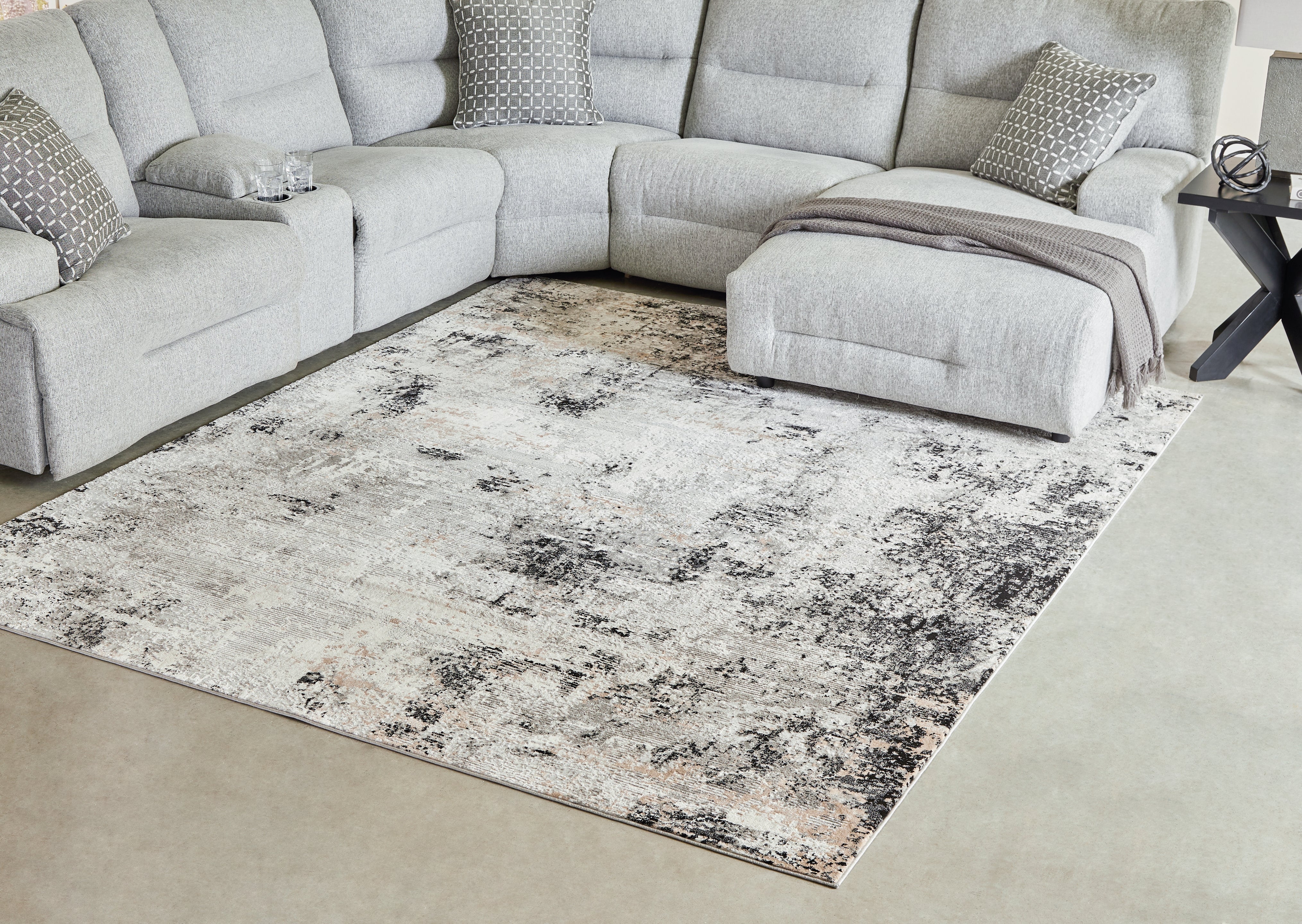 J&M Furniture - Ashley Furniture - Langwell 8' x 10' Rug - 8' x 10' Rug - R406781