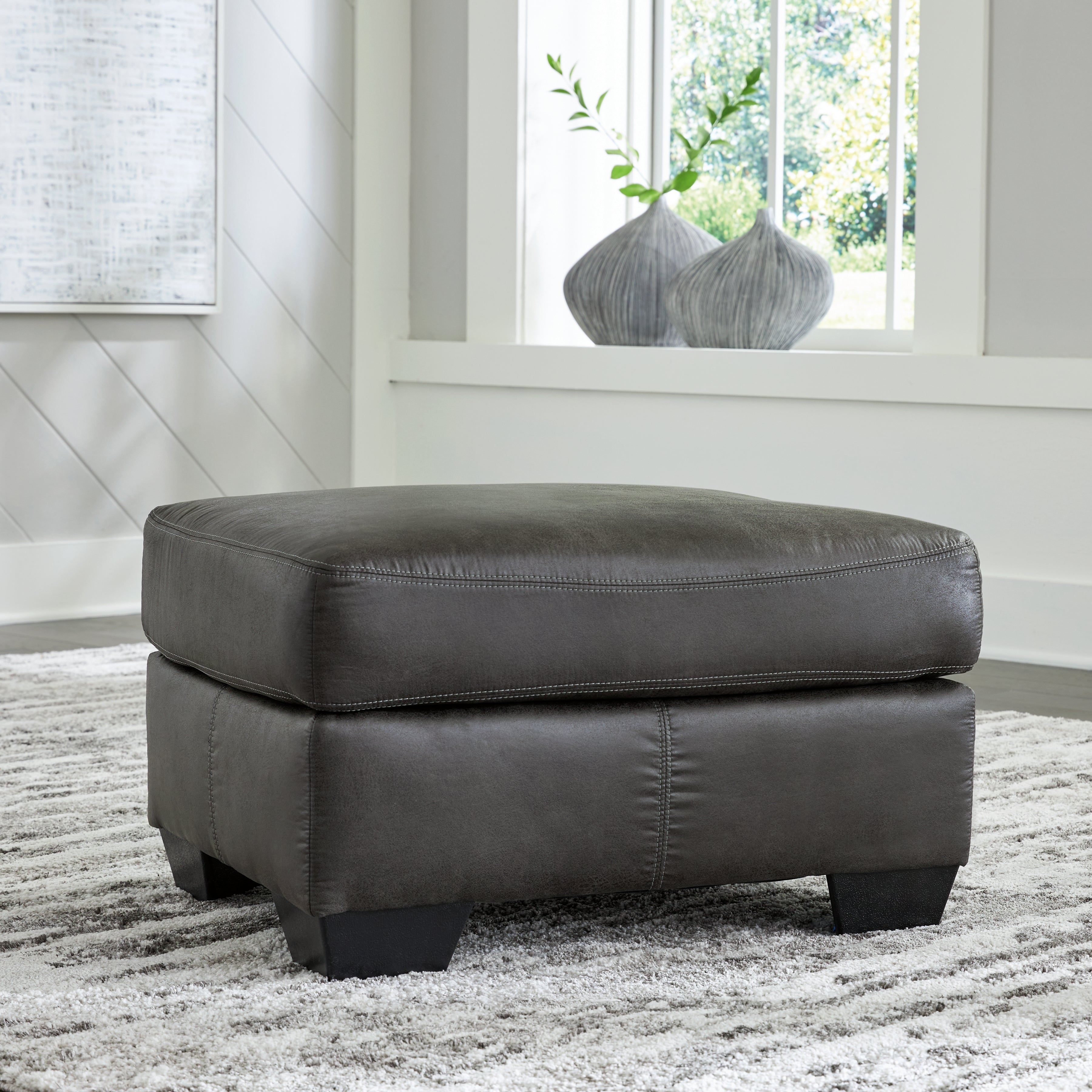 J&M Furniture - Ashley Furniture - Bladen Ottoman - Ottoman / Slate - 1202114
