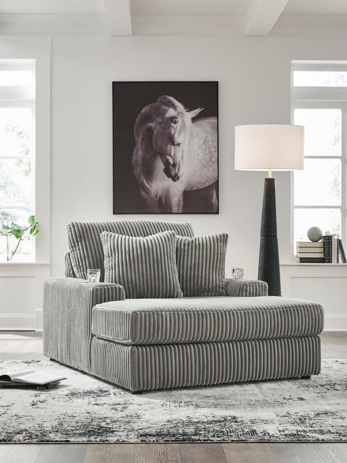 J&M Furniture - Ashley Furniture - Lindyn Chaise - Chaise - 2110515