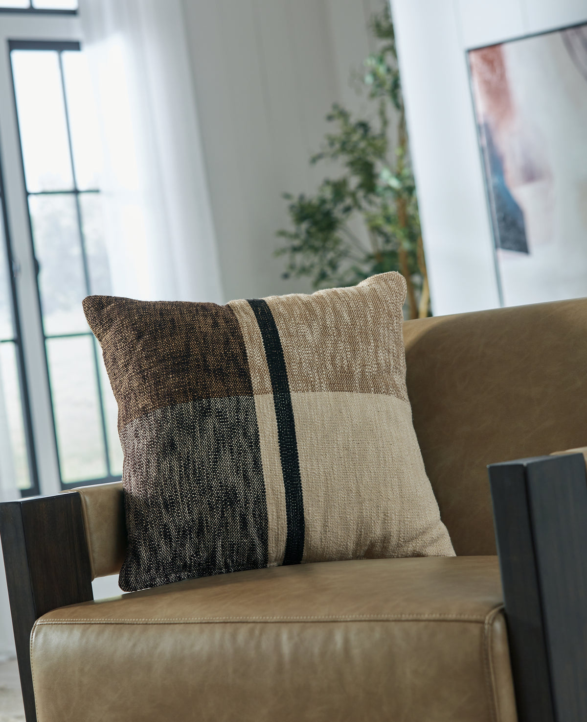 J&M Furniture - Ashley Furniture - Adrielton Pillow (Set of 4) - Pillow (4/CS) / Black/Brown/Tan - A1001065