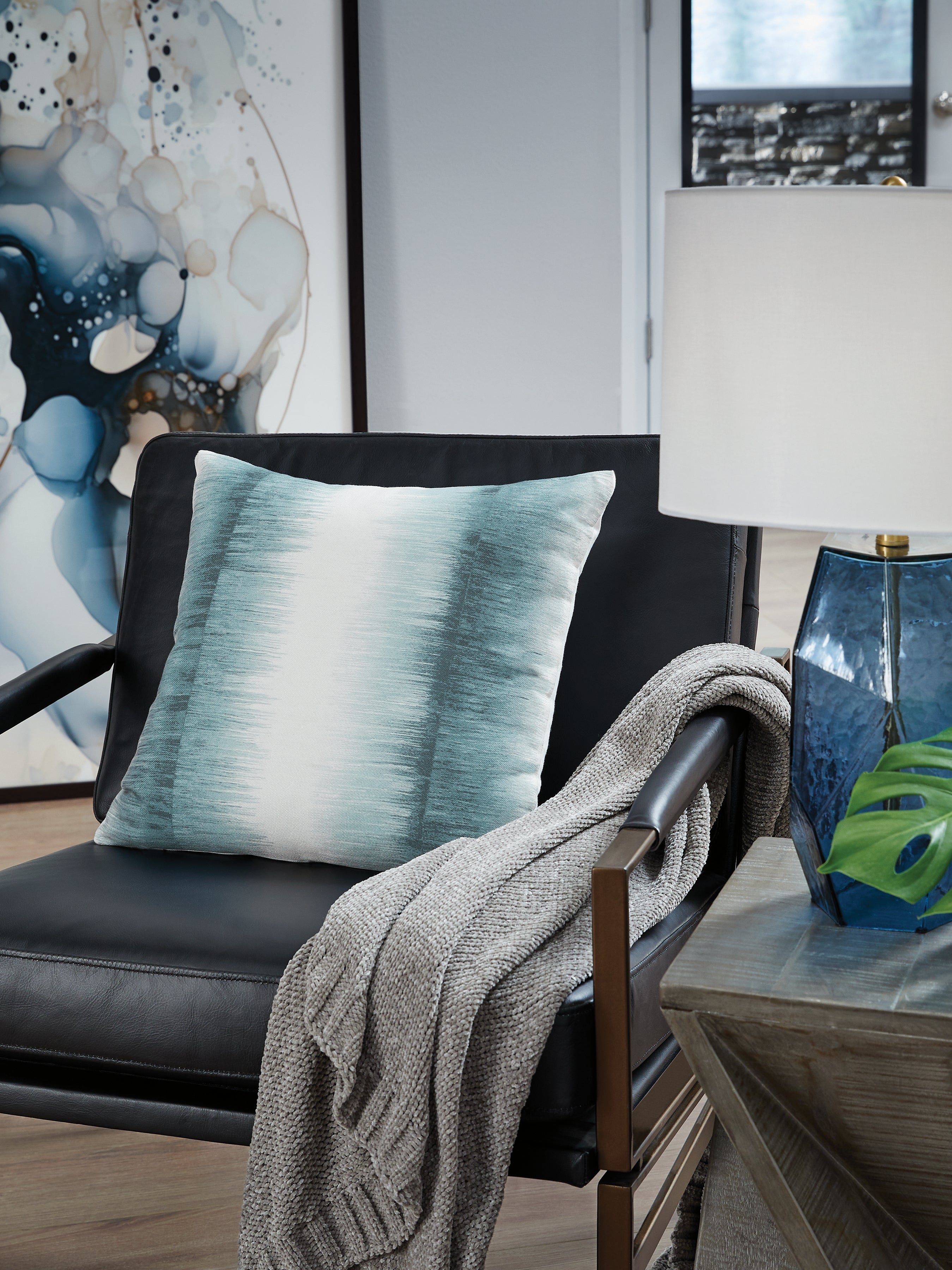 J&M Furniture - Ashley Furniture - Elonwich Pillow - Pillow / Teal/White - A1001106P