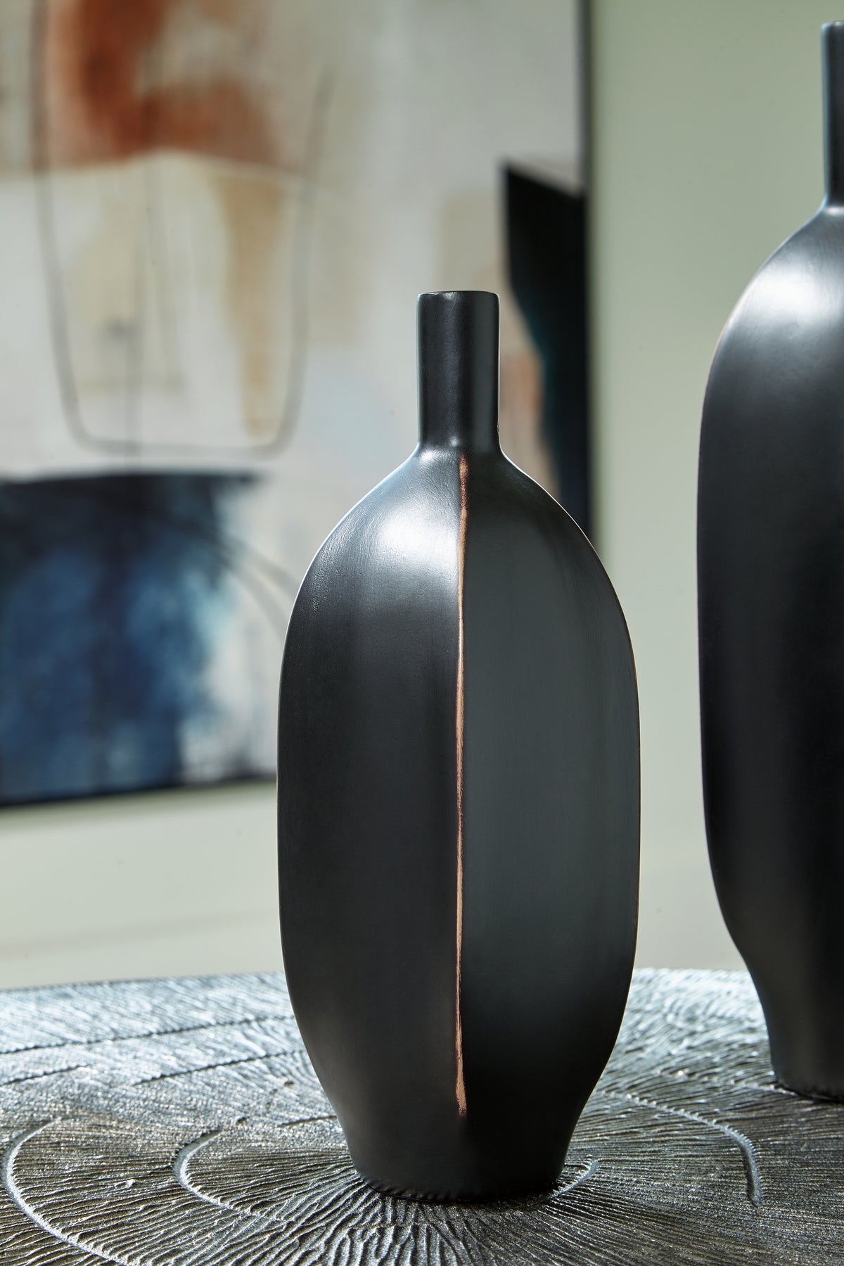 J&M Furniture - Ashley Furniture - Rhaveney Vase (Set of 3) - Vase (3/CS) / Black - A2000550