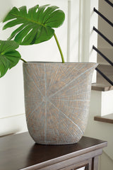 J&M Furniture - Ashley Furniture - Ardenley Vase (Set of 2) - Vase (2/CS) / Antique Gold Finish - A2000608