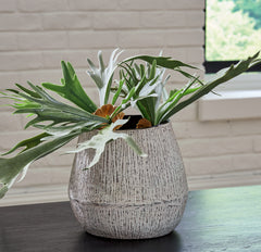 J&M Furniture - Ashley Furniture - Claymount Vase - Vase / Distressed Brown - A2000636