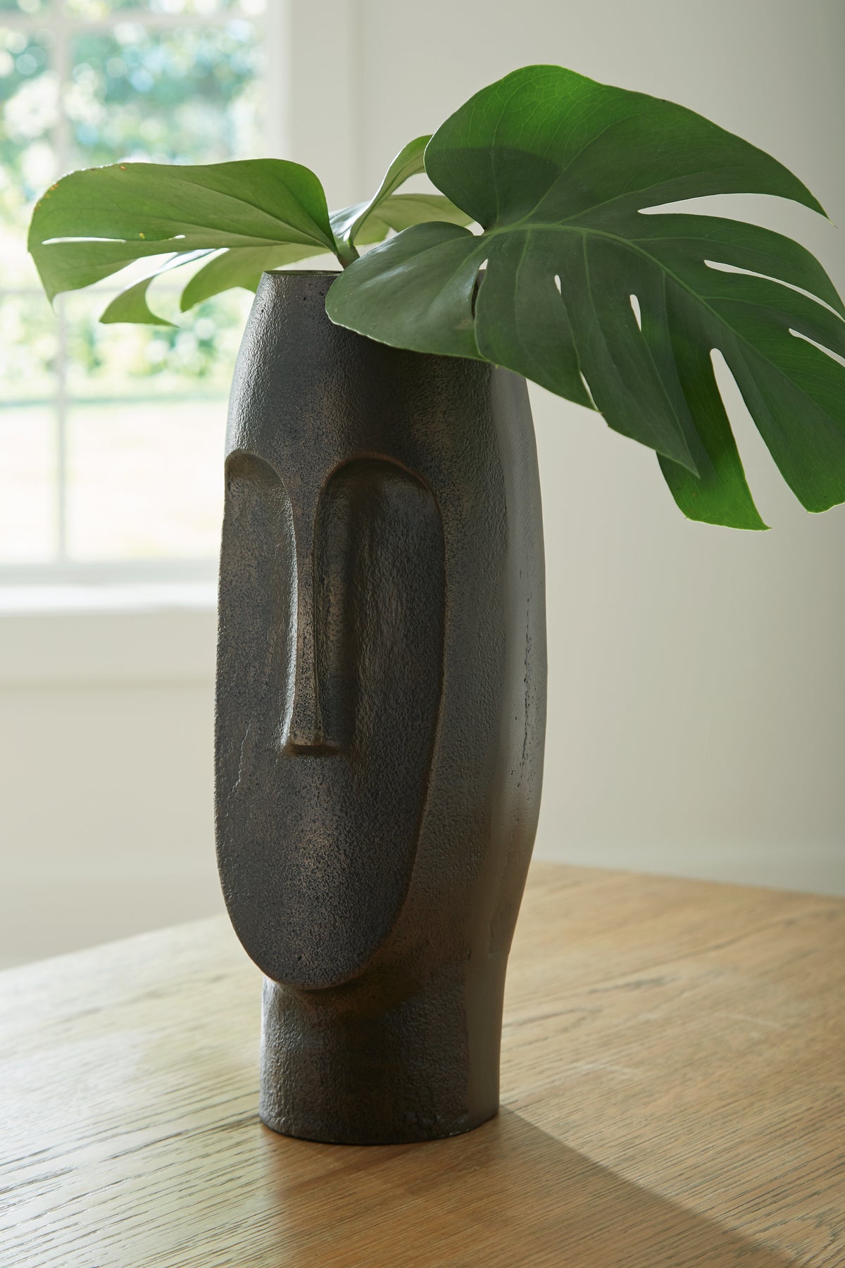 J&M Furniture - Ashley Furniture - Elanman Vase - Vase / Antique Bronze Finish - A2000692