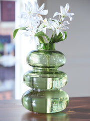 J&M Furniture - Ashley Furniture - Renethorne Vase - Vase / Green - A2000801