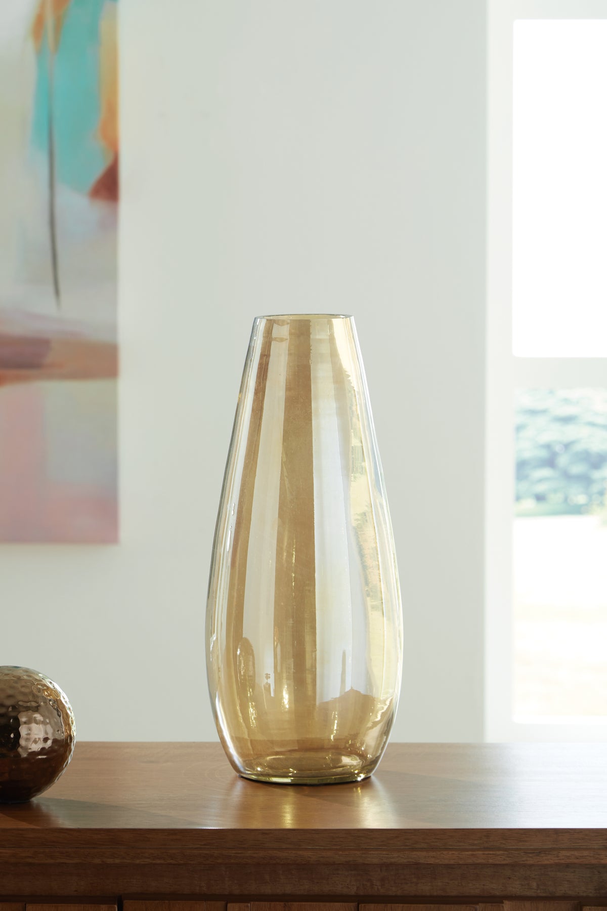 J&M Furniture - Ashley Furniture - Rhettman Vase - Vase / Amber - A2900005