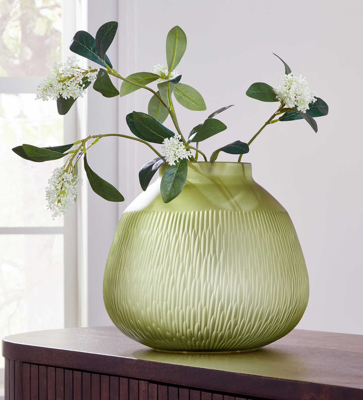 J&M Furniture - Ashley Furniture - Scottyard Vase - Vase / Olive Green - A2900007