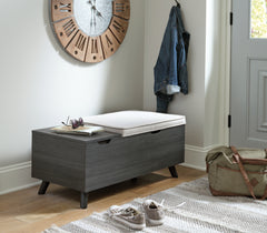 J&M Furniture - Ashley Furniture - Yarlow Storage Bench - Storage Bench / Linen/Gray / 39"W x 19"D x 17"H - A3000321