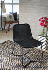 J&M Furniture - Ashley Furniture - Daviston Accent Chair - Accent Chair / Black - A3000614