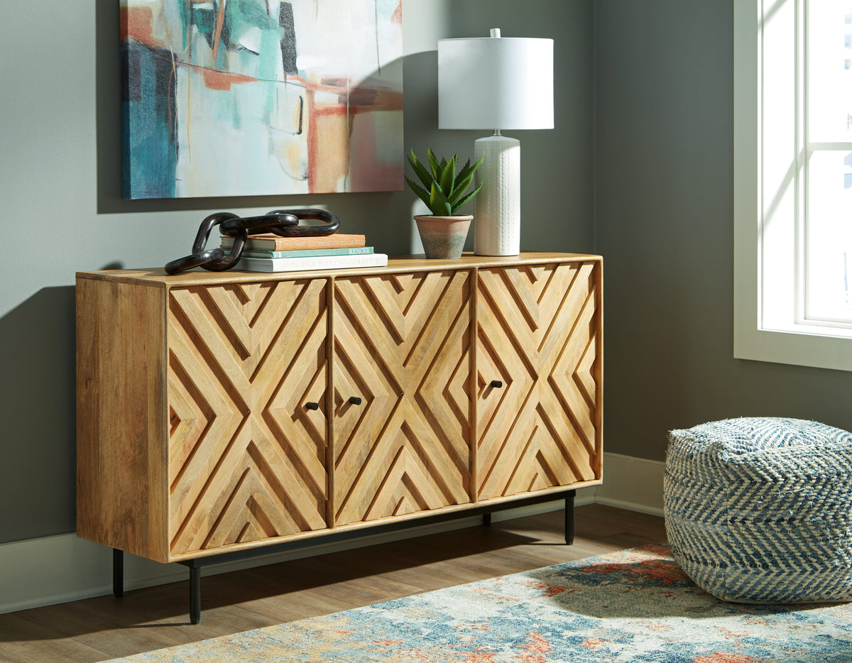 J&M Furniture - Ashley Furniture - Cadewick Accent Cabinet - Accent Cabinet / Natural - A4000570