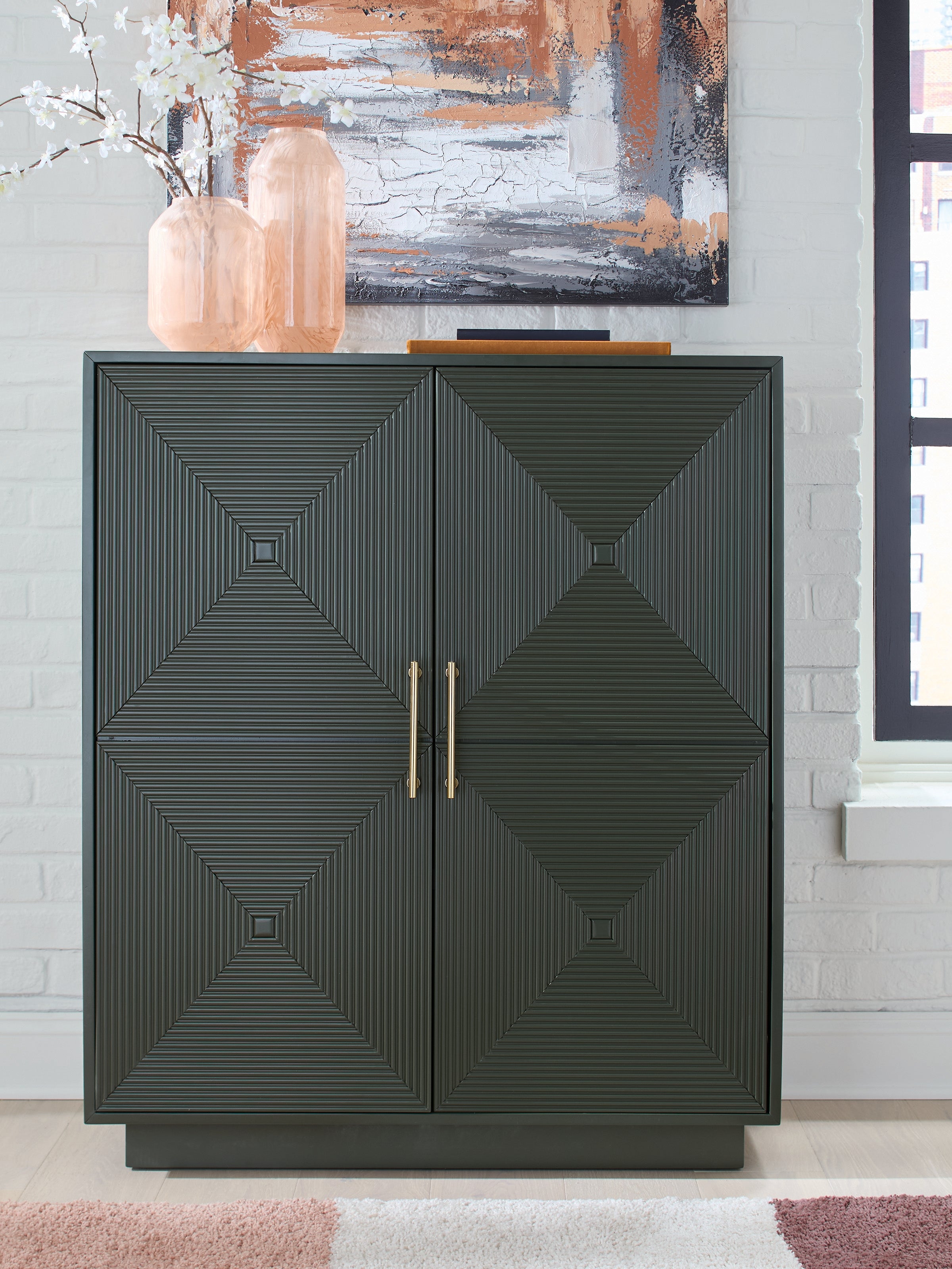 J&M Furniture - Ashley Furniture - Geirwood Accent Cabinet - Accent Cabinet / Dark Green - A4000676