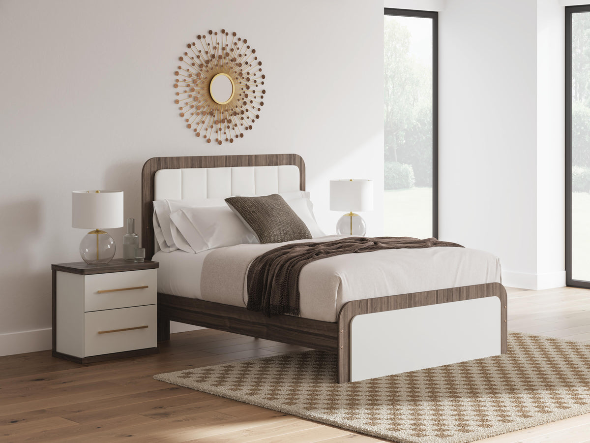 J&M Furniture - Ashley Furniture - Kendanport Queen Upholstered Bed - Queen Upholstered Bed - PCB1108B7