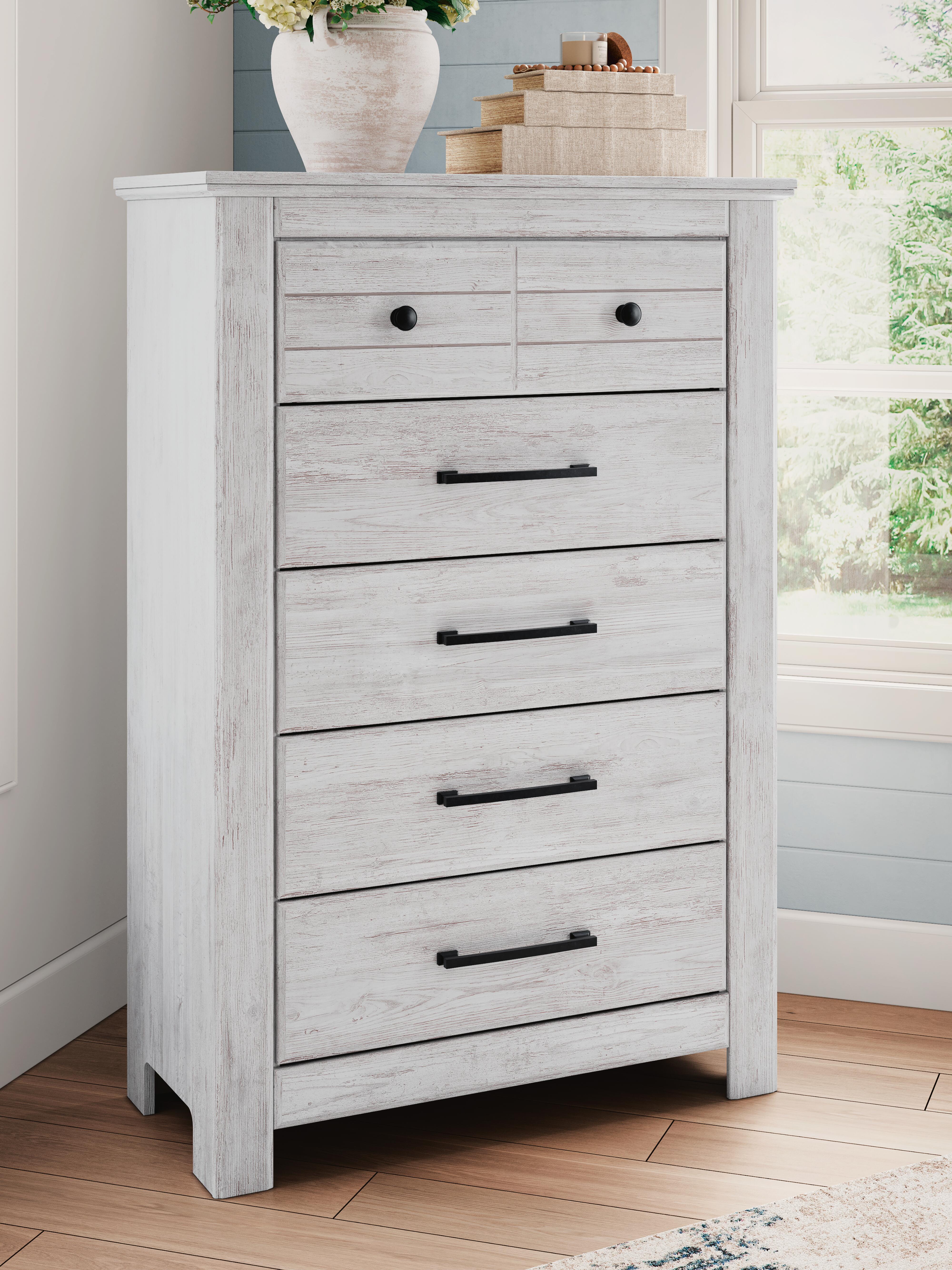 J&M Furniture - Ashley Furniture - Makidern Chest of Drawers - Five Drawer Chest - PCB1171-46