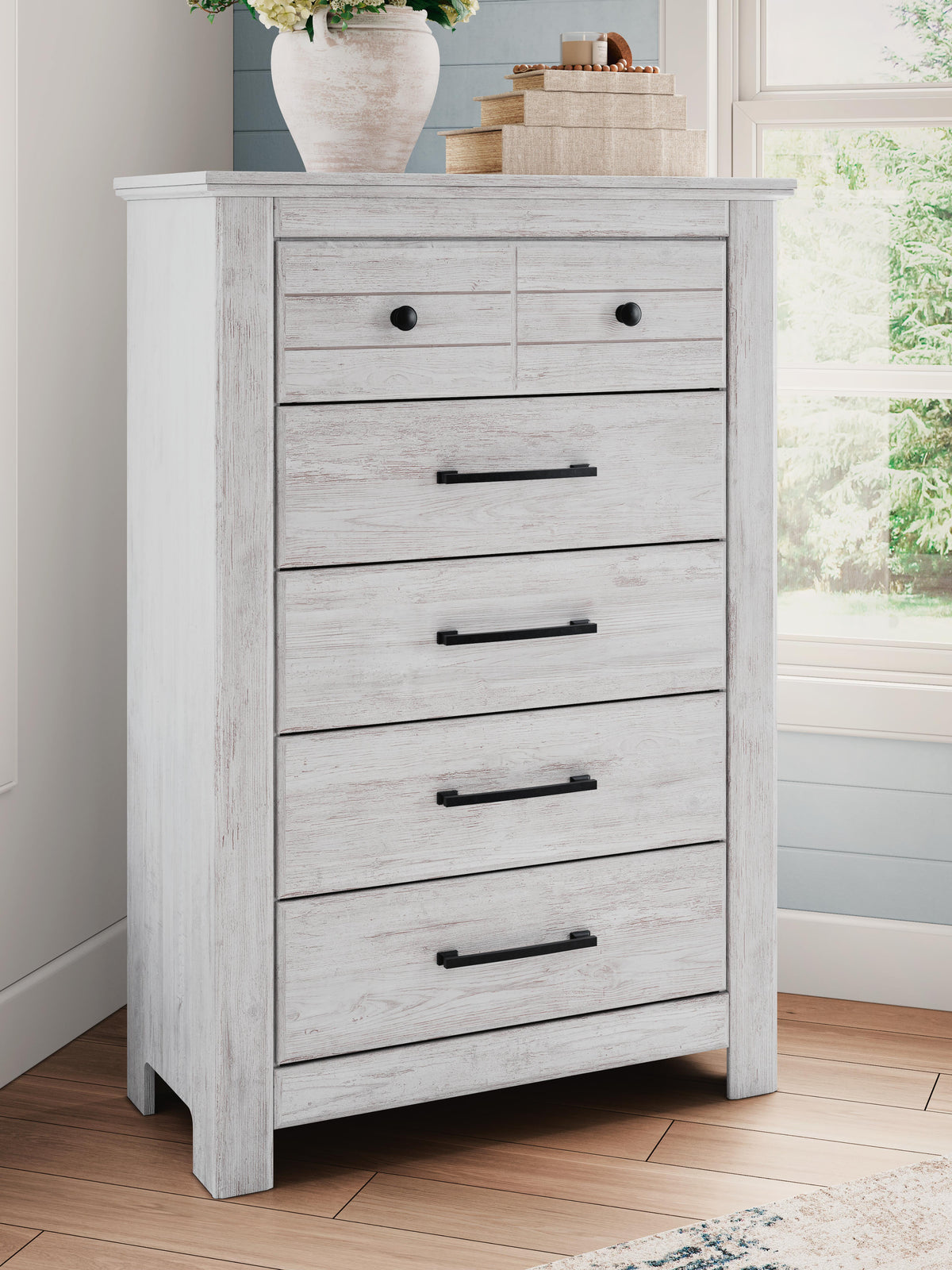 J&M Furniture - Ashley Furniture - Makidern Chest of Drawers - Five Drawer Chest - PCB1171-46