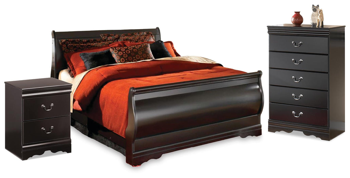 J&M Furniture - Ashley Furniture - Huey Vineyard Full Sleigh Bed, Chest and Nightstand - Full Sleigh Bed, Chest and Nightstand - B128B49