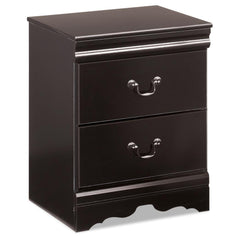Huey Vineyard Dresser, Mirror, Chest and 2 Nightstands